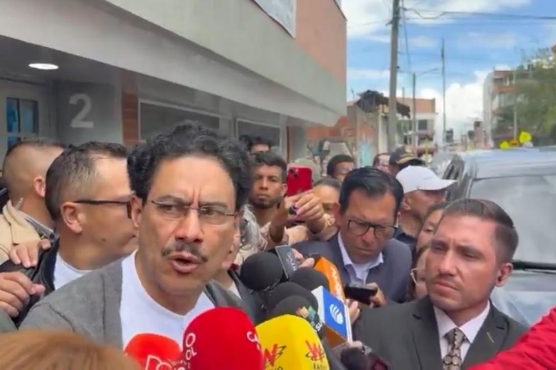 Iván Cepeda denuncia irregularidades en el proceso electoral. 