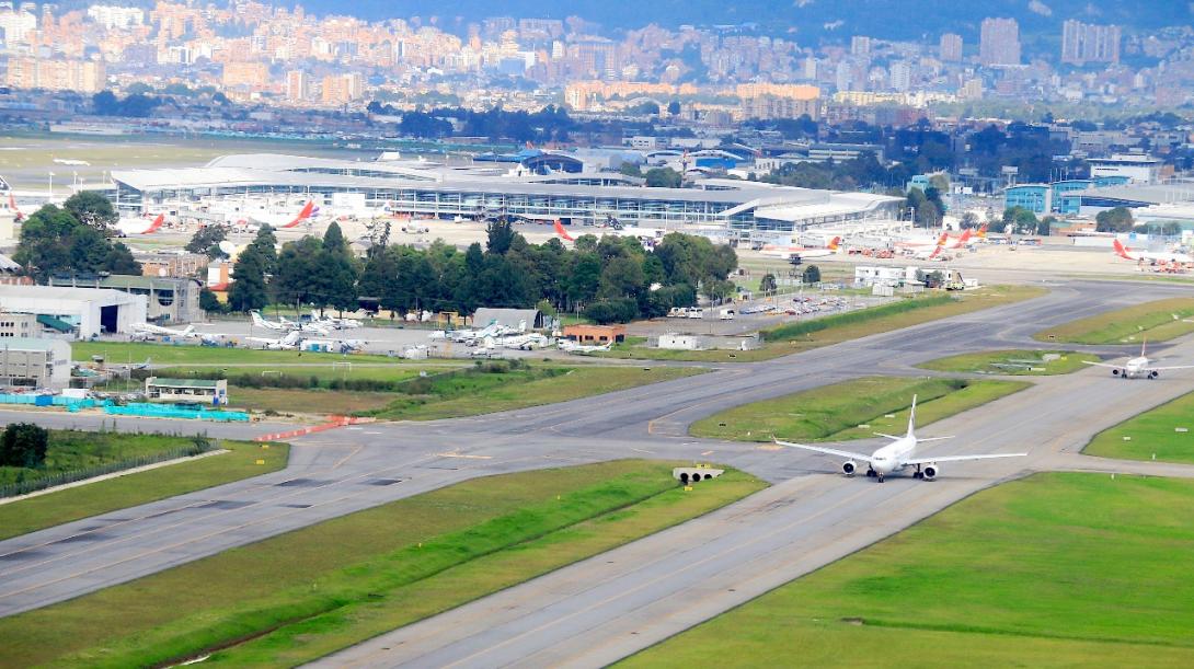 Cuatro domngos para lel mantenimiento de las pistas del Aeropuerto El Dorado.