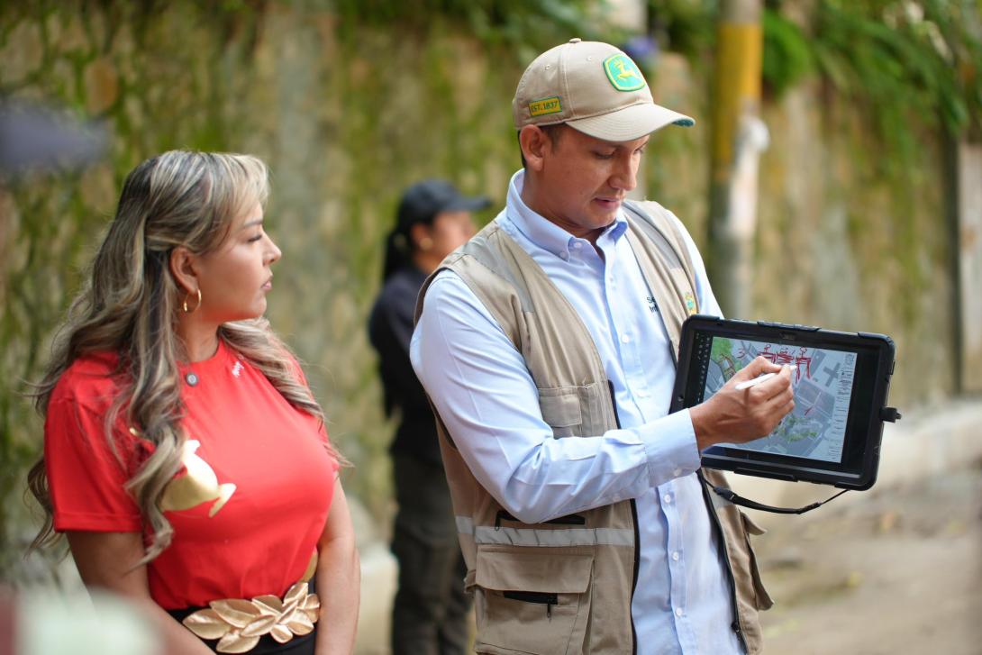 obras en el parque centenario. 
