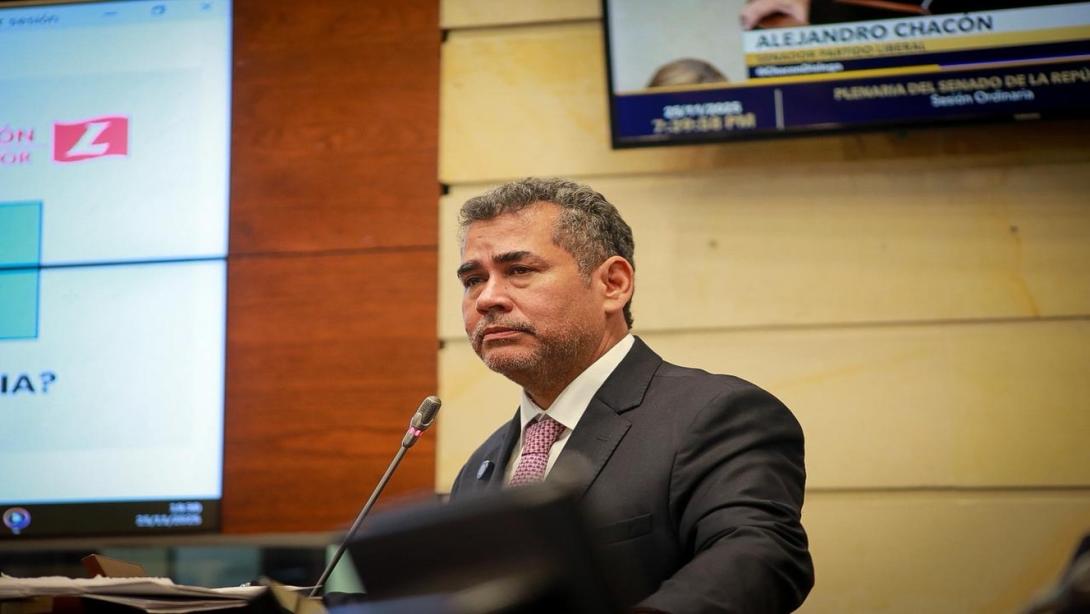 Alejandro Carlos Chacón, senador