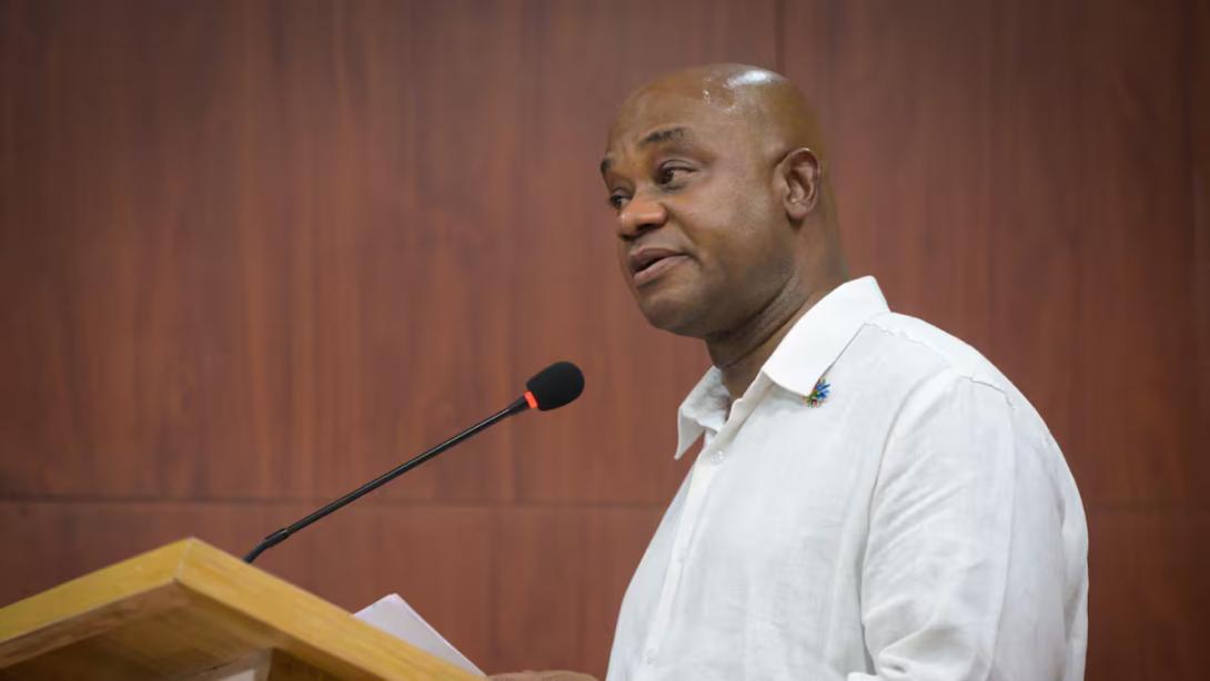 El excaniller Luis Gilberto Murillo fue avalado como candidato presidencial por la Registraduría Nacional.