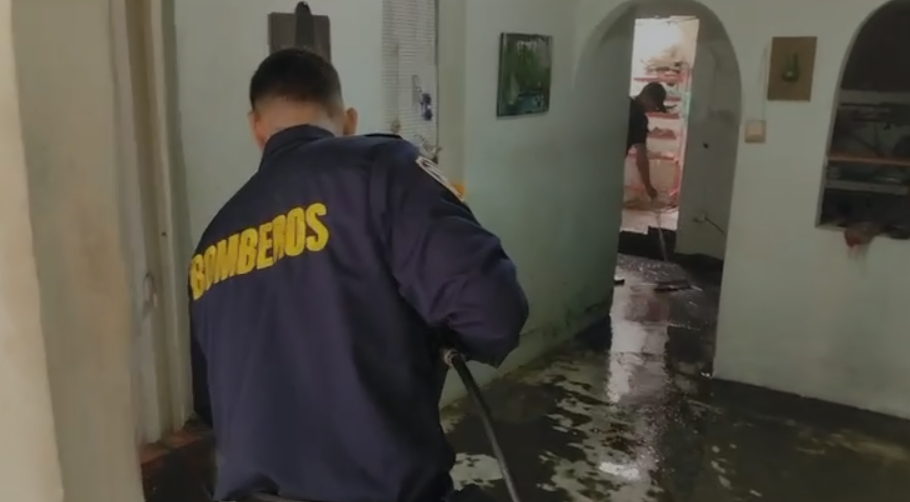 Atención a viviendas barrio La Gaviota